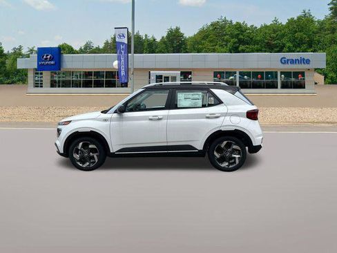 New 2026 Hyundai Venue SEL FWD image 8