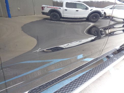 Used 2021 RAM 1500 Big Horn image 6