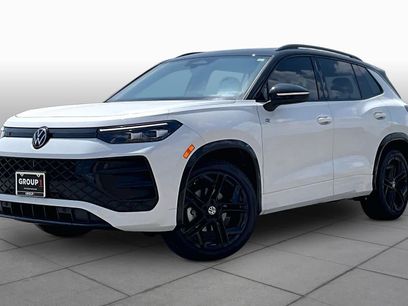 New 2026 Volkswagen Tiguan SE R-Line