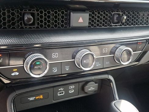 Used 2023 Honda CR-V EX-L image 17