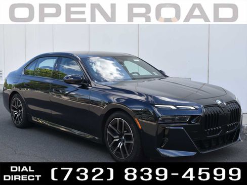 Certified 2024 BMW 740i xDrive AWD/4WD image 1