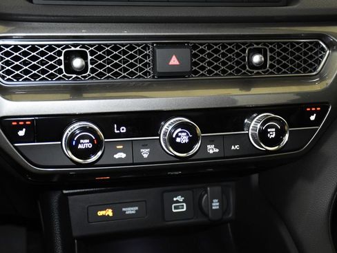 Used 2024 Acura Integra image 19