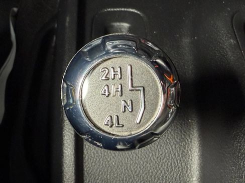 Used 2012 Jeep Wrangler Unlimited Sport AWD/4WD image 37