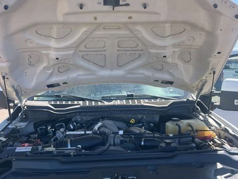 Used 2022 Ford F350 Lariat w/ Lariat Ultimate Package image 9