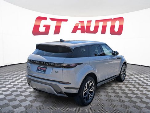 Used 2023 Land Rover Range Rover Evoque R-Dynamic SE AWD/4WD image 4