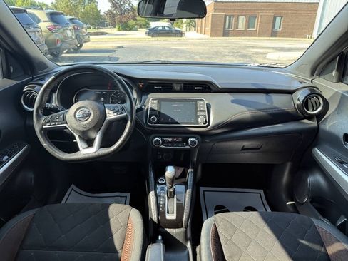 Used 2019 Nissan Kicks SR FWD image 23