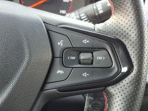 Used 2024 Chevrolet Trax RS w/ Driver Confidence Package image 23