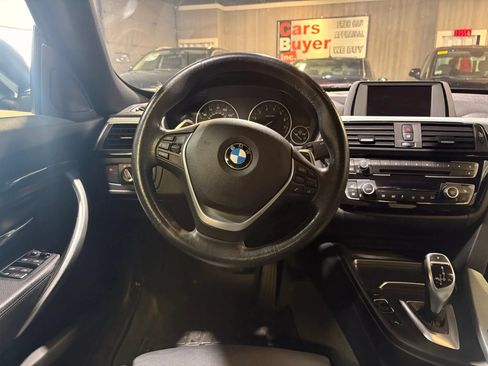 Used 2017 BMW 330i Gran Turismo xDrive AWD/4WD image 13