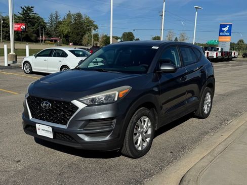 Used 2019 Hyundai Tucson SE AWD/4WD image 34