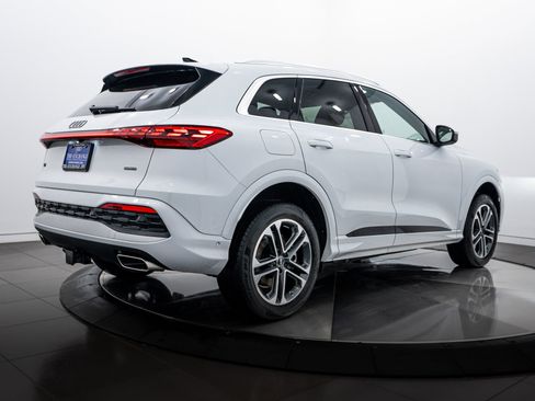 New 2025 Audi Q5 Premium Plus image 4