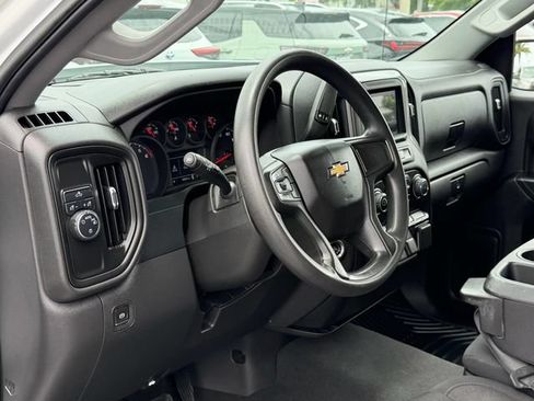 Used 2022 Chevrolet Silverado 1500 Custom RWD image 12