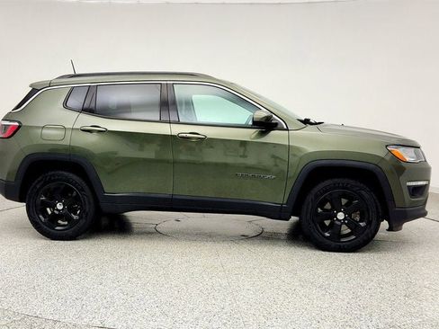 Used 2021 Jeep Compass Latitude w/ Convenience Group image 4