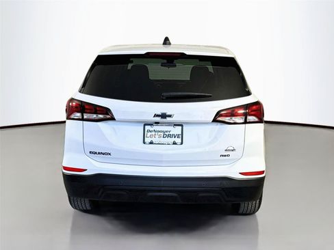 Used 2023 Chevrolet Equinox LS w/ LS Convenience Package AWD/4WD image 8