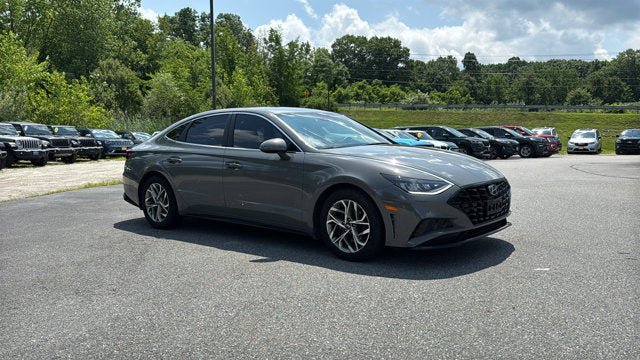 Used 2022 Hyundai Sonata SEL FWD image 2