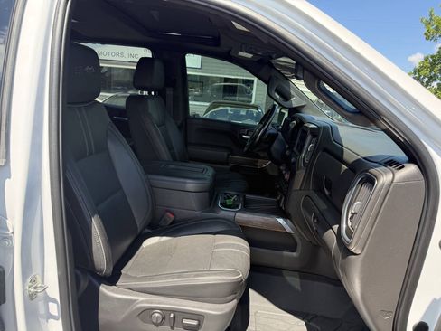 Used 2020 Chevrolet Silverado 1500 High Country AWD/4WD image 13