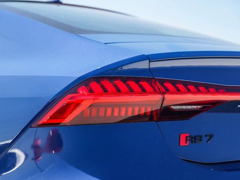 New 2025 Audi RS 7 Performance image 18