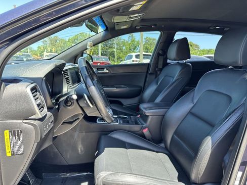 Used 2022 Kia Sportage Nightfall Edition AWD/4WD image 11