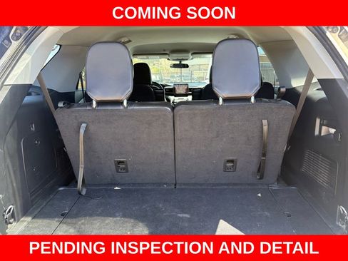 Used 2023 Ford Explorer XLT w/ Equipment Group 202A AWD/4WD image 18