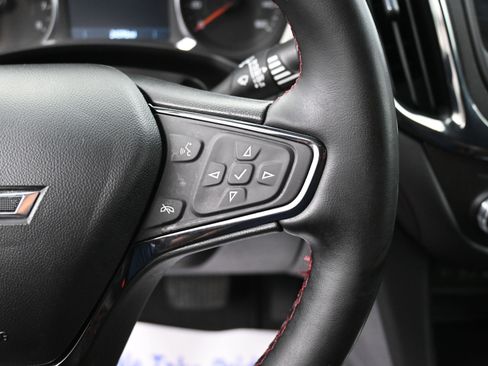 Used 2024 Chevrolet Equinox RS FWD image 13
