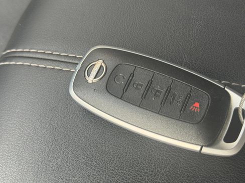 Used 2026 Nissan Altima 2.5 SV FWD image 23