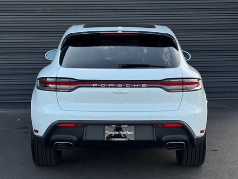 Used 2026 Porsche Macan AWD/4WD image 6