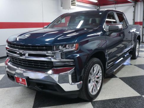 Used 2019 Chevrolet Silverado 1500 LT w/ All-Star Edition AWD/4WD image 5
