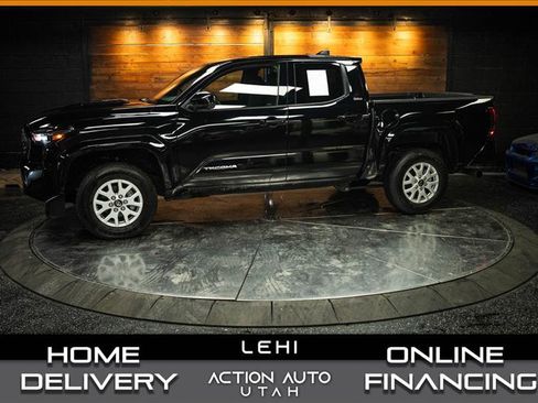 Used 2025 Toyota Tacoma SR5 AWD/4WD image 1