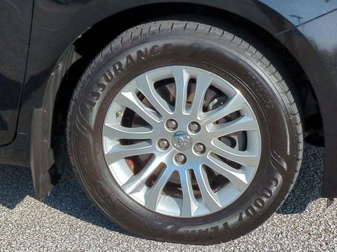 Used 2017 Toyota Sienna XLE FWD image 11