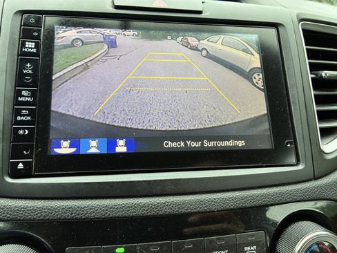 Used 2015 Honda CR-V EX image 11