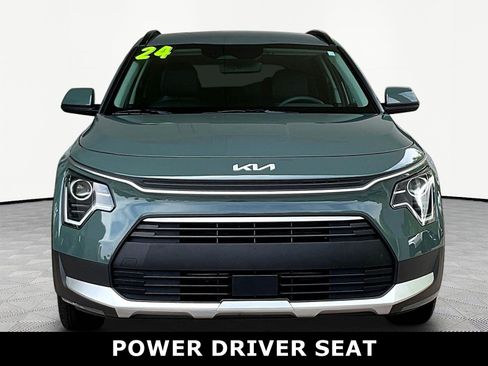 Used 2024 Kia Niro EX FWD image 2