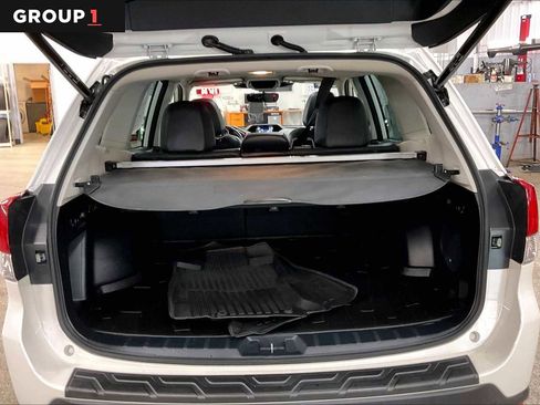 Used 2023 Subaru Forester Limited AWD/4WD image 33