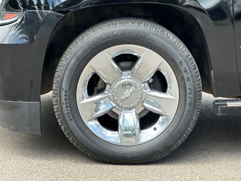 Used 2015 Chevrolet Tahoe LTZ AWD/4WD image 35