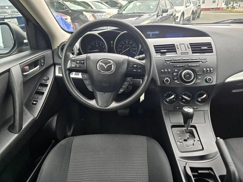 Used 2013 MAZDA MAZDA3 i Sport FWD image 46