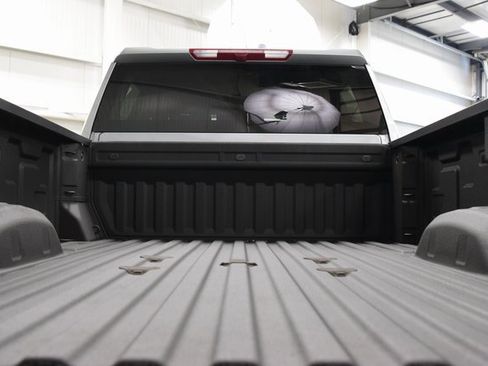 Used 2024 Chevrolet Silverado 3500 W/T image 24