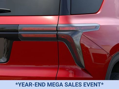 New 2026 Chevrolet Traverse LT image 11