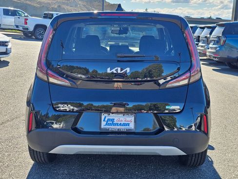 Certified 2023 Kia Soul EX FWD image 6