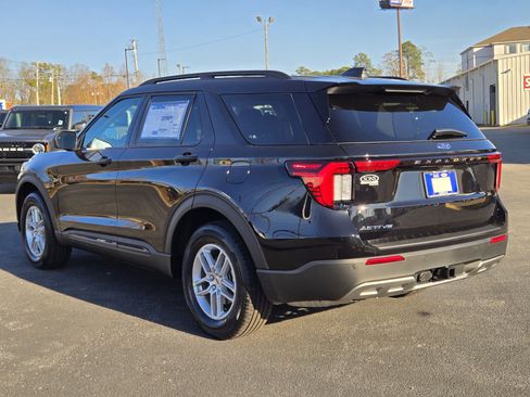 New 2026 Ford Explorer Active image 8
