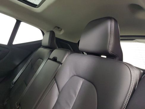 Certified 2023 Volvo XC40 B5 Plus w/ Protection Package Premier image 15