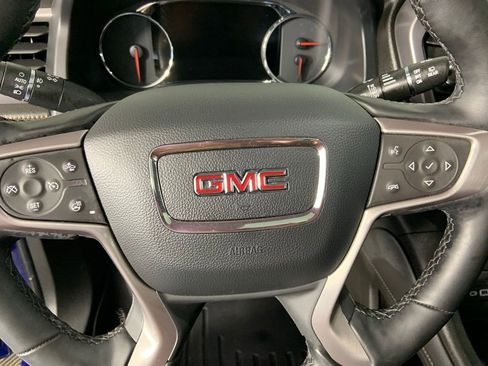 Used 2023 GMC Acadia AT4 w/ Technology Package AWD/4WD image 37