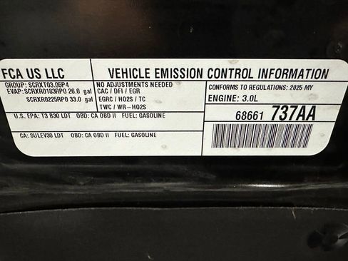 Used 2025 RAM 1500 Laramie image 65
