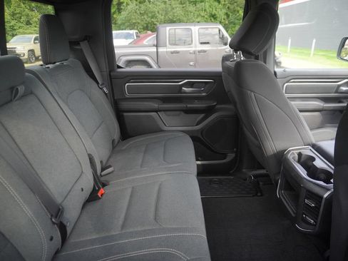 Used 2022 RAM 1500 Big Horn AWD/4WD image 7