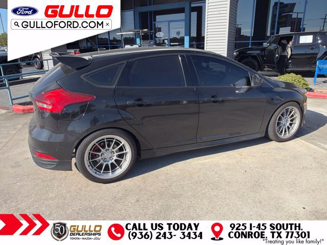 Used 2015 Ford Focus ST w/ Equipment Group 402A FWD image 4