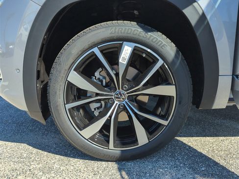 New 2026 Volkswagen Atlas SEL Premium R-Line image 44