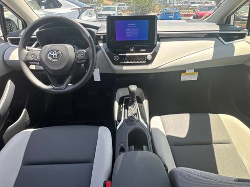New 2026 Toyota Corolla LE FWD image 29