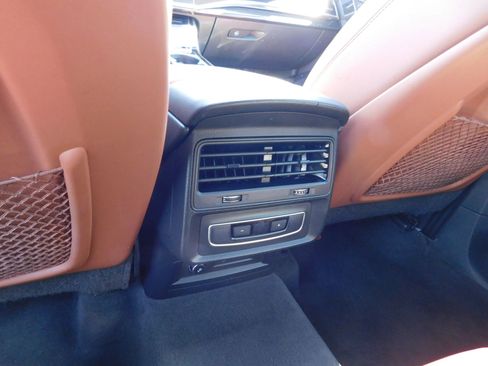 Used 2023 Audi Q7 2.0T Premium w/ Convenience Package AWD/4WD image 14