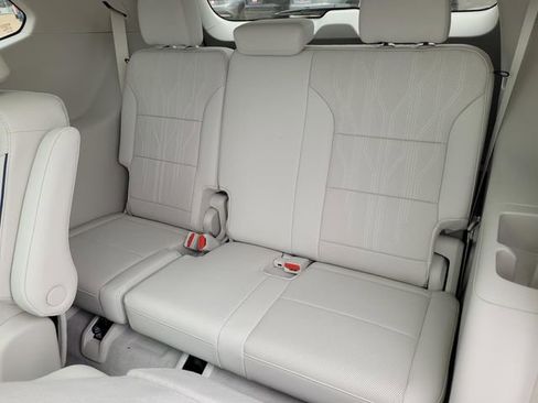 New 2026 Buick Enclave Avenir w/ Super Cruise Package image 27