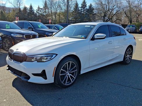 Used 2020 BMW 330i xDrive Sedan w/ Driving Assistance Package image 3