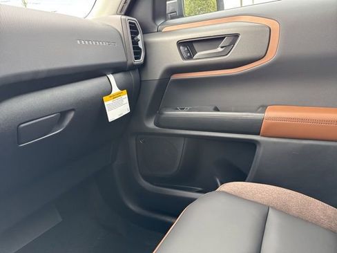 New 2025 Ford Bronco Sport Outer Banks w/ Outer Banks Tech Package+ AWD/4WD image 37