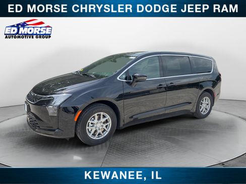 New 2027 Chrysler Pacifica Select FWD image 1