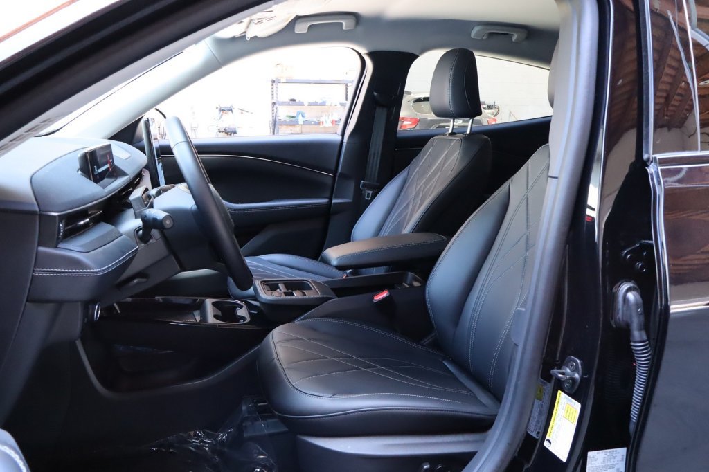 Used 2025 Ford Mustang Mach-E Select RWD image 17